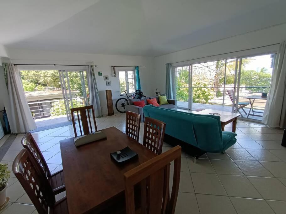 Ruisseau Creole Surf House Holidays מראה חיצוני תמונה