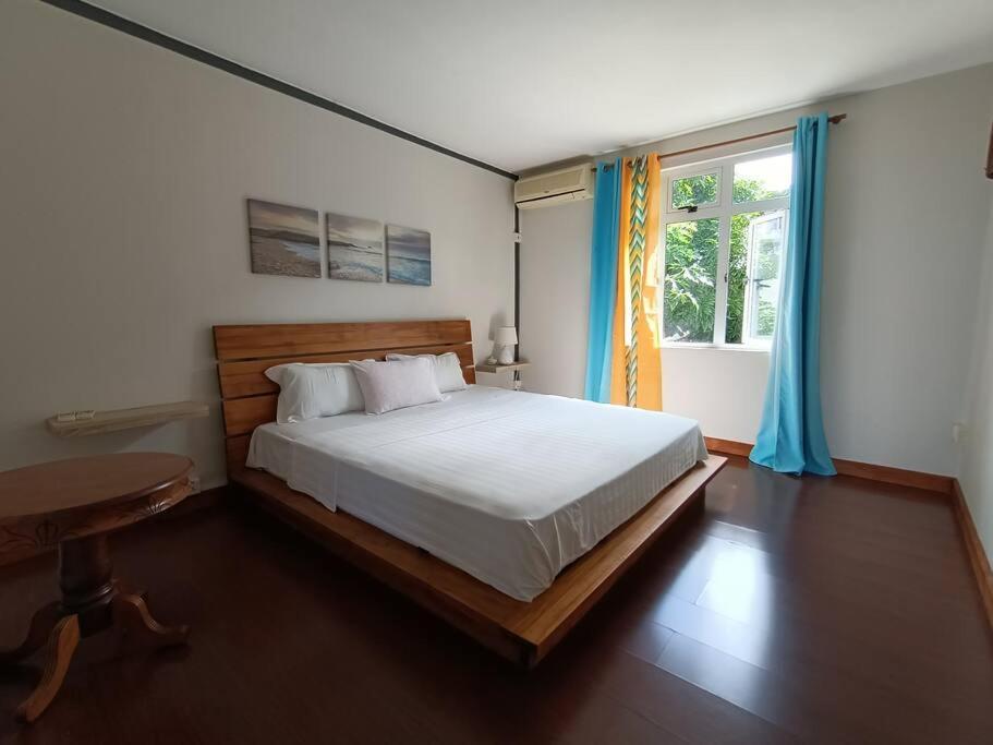 Ruisseau Creole Surf House Holidays מראה חיצוני תמונה